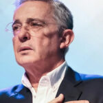 Alvaro Uribe, fostul președinte al Columbiei, condamnat la 12 ani de arest la domiciliu 3 fostul presedinte al columbiei alvaro uribe condamnat la 12 ani de arest la domiciliu 688db74155e75
