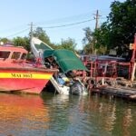 foto accident naval in delta dunarii la crisan cu o ambarcatiune in care se aflau si doi copii 688e3775752dc