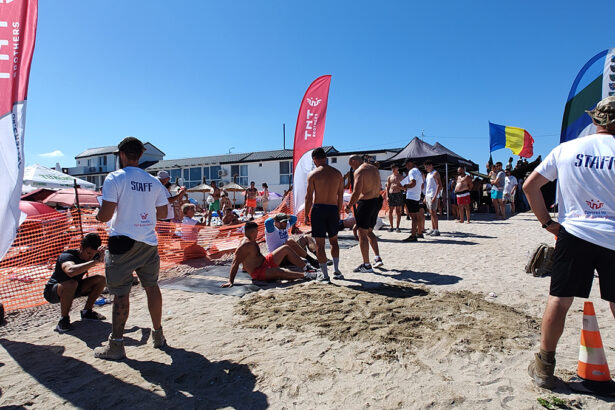 foto bootcamp challenge 2005 organizat de fortele pentru operatii speciale are loc pe plaja mangalia 689c5911c44e3