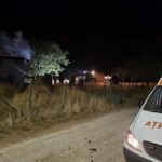 foto incendiu misterios la lipnita o casa a ars complet desi era fara curent electric proprietarii sunt plecati in germania reactia primarului 68b2e56dc9b0a