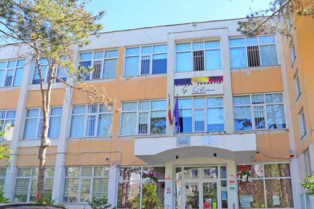 foto liceul teoretic george calinescu din constanta se transforma lucrarile de modernizare avanseaza 68ad525b440a0