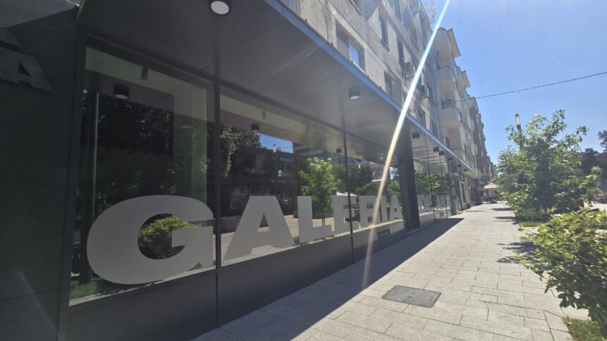 foto lucrarile la galeriile de arta de pe strada stefan cel mare din constanta sunt aproape gata 689867ffe0880