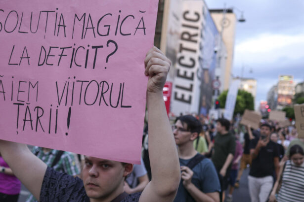 foto studentii ameninta cu noi proteste anul universitar nu poate incepe asa care sunt solicitarile lor 68ad93826cff5