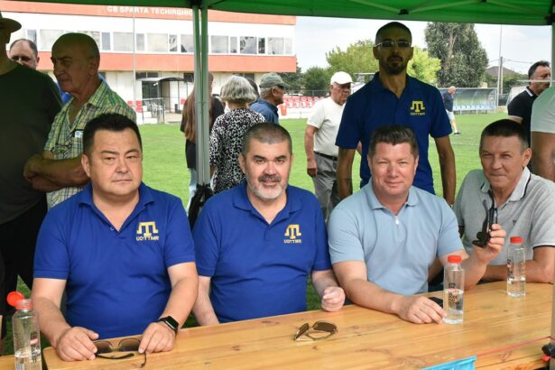 foto udttmr o noua editie a luptelor traditionale tataresti kures a avut loc la zilele orasului techirghiol 68aac7fe001d0