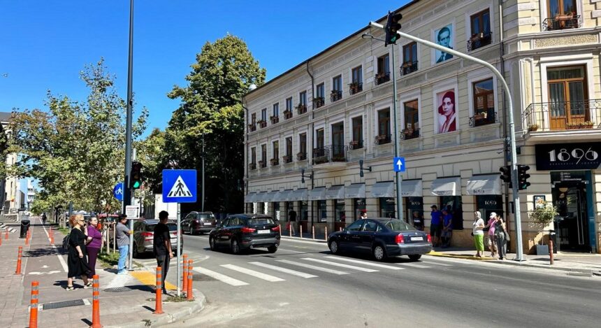 foto un nou sistem de semaforizare inteligent pus in functiune pe strada mircea cel batran din constanta 68aeca8962a06