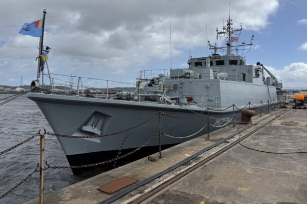 foto vanatorul de mine m 271 capitan constantin dumitrescu a intrat in serviciul fortelor navale romane ceremonia militara a avut loc in scotia 6890e88ec14e2