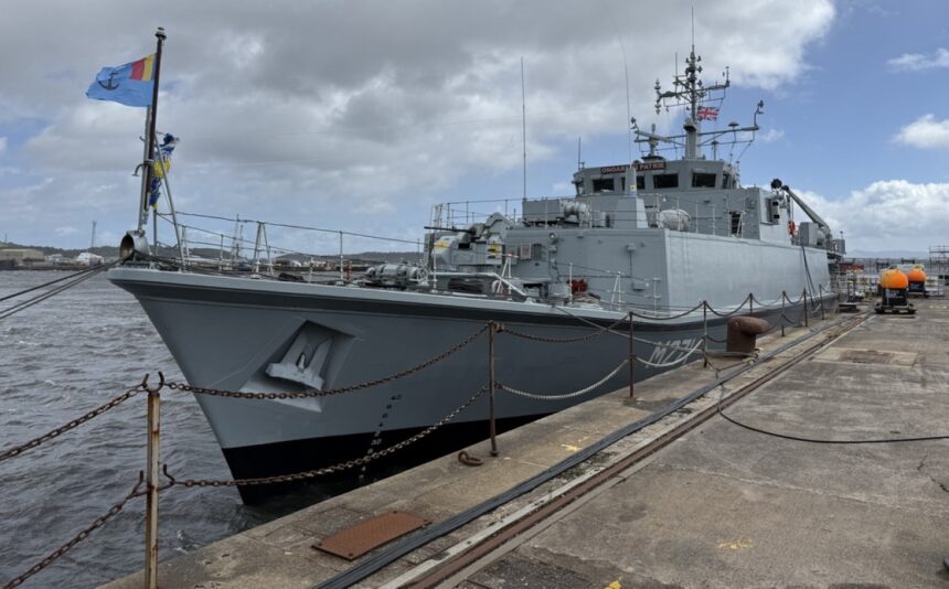foto vanatorul de mine m 271 capitan constantin dumitrescu a intrat in serviciul fortelor navale romane ceremonia militara a avut loc in scotia 6890e88ec14e2