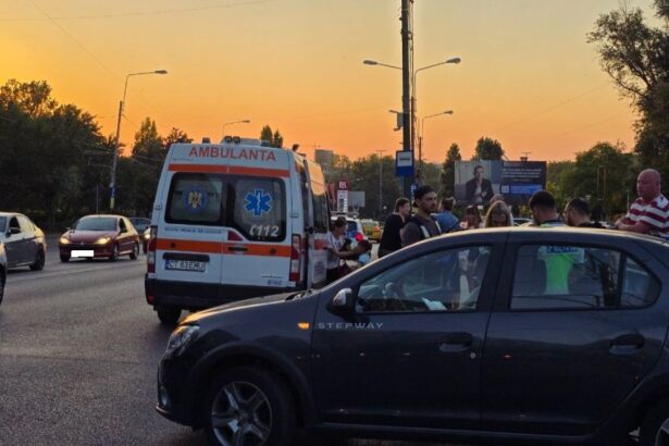 foto video accident pe bulevardul tomis la iesire din constanta o femeie a ajuns la spital iata ce s a intamplat 689f6c7e72de2