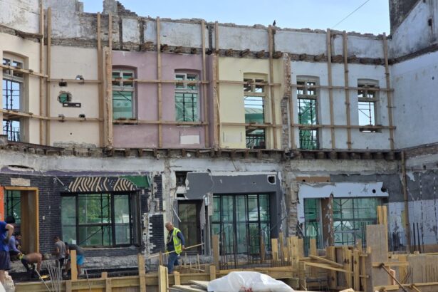 galerie foto fostul hotel central din constanta in plin proces de reabilitare se consolideaza fundatia 68a5a1a5f40ed