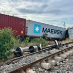 galerie foto incident feroviar la agigea doua vagoane deraiate unul rasturnat circulatia trenurilor constanta mangalia blocata 688c5929b9d74
