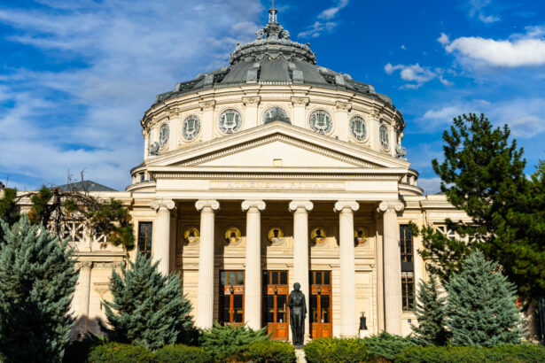 george enescu viata si capodoperele geniului muzicii romanesti a fost admis la conservatorul din viena la varsta de 7 ani 68aa989d8d665