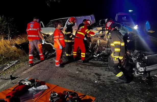 grav accident rutier in judetul tulcea un tanar a murit iar mai multe persoane au ajuns la spital 6899b611c8044