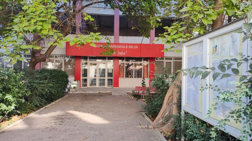 haos la inceput de an scolar elevii de la scoala gimnaziala nr 24 ion jalea relocati in palas parintii sunt revoltati ce spune seful isj constanta sorin mihai 68a844b7b90b4