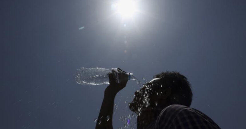 harta meteorologii au actualizat avertizarile cod galben de canicula in sud ploi si furtuni in mare parte din tara 689064cf08876