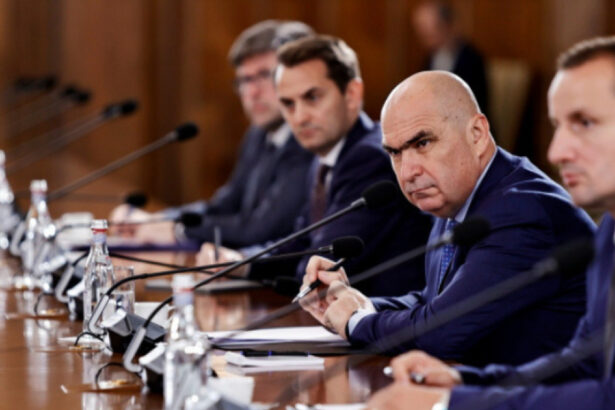 ilie bolojan intalnire cu oficiali ai ambasadei sua si ai camerei de comert americane au subliniat importanta stabilitatii politice 688ca893edbc7