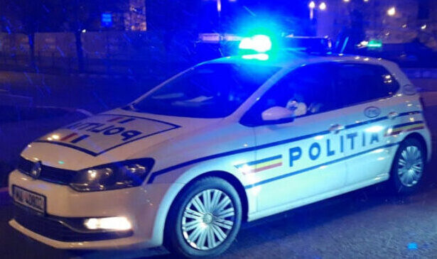 impact violent intre doua masini pe bulevardul lapusneanu din constanta intervin trei ambulante 688fafa5234b8