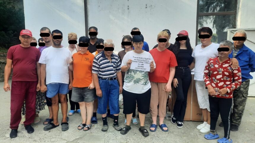 in prejma sarbatorii taierii capului sfantului ioan botezatorul asociatia suflete deschise a dus daruri centrului de ingrijire si asistenta pentru persoanele adulte cu dizabilitati tichilesti 68a964e622917