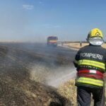Incendiu între Lanurile și Ciocârlia: camionetă în flăcări, extinderea focului la vegetația uscată. 2 incendiu intre lanurile si ciocarlia o camioneta a luat foc iar flacarile s au extins la vegetatia uscata 68948c0c434ac