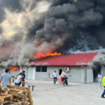 incendiu puternic langa capitala un depozit de mase plastice din buftea a fost cuprins de flacari 68ac10c835aa3
