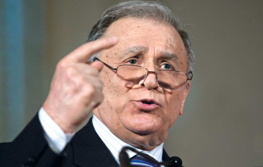 ion iliescu in stare grava fostul presedinte beneficiaza de terapie intensiva maximala 688dea1d5cbcf