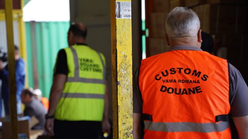 judecatorii nu l vor in libertate pe fostul vames implicat in dosarul mafiei din port complice la spagile percepute importatorilor cel care a inghitit unele probe 689d4443a6801