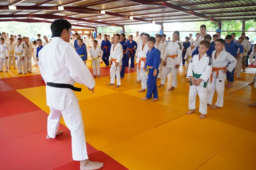 luni debuteaza o noua editie a pantheon judo camp randorikata la venus 68a5ddce6d048