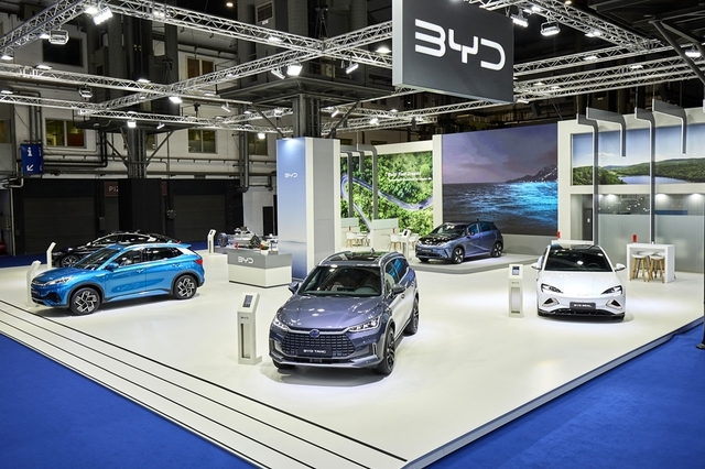 mai multi dealeri stellantis din germania au migrat la byd dupa recrutarea fostului director al grupului chinezii vin in europa la o masa intinsa 689e025539be8