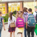 mesajul ministrului dragos pislaru pentru parinti banii de pe cardurile educationale pot fi cheltuiti doar pana pe 31 august 68a2310e00540