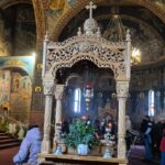 o biserica a fost jefuita de un adolescent a furat bani un flex si o drujba 688cc3a2d34ed