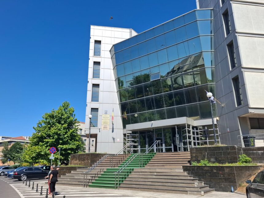 O firmă care deține un sector de plajă din Tuzla a acționat în judecată ANPC pentru anularea unei sancțiuni și solicită despăgubiri 1 o firma care detine un sector de plaja din tuzla a chemat in judecata anpc pentru anularea unei sanctiuni si cere despagubiri 6896782d67200