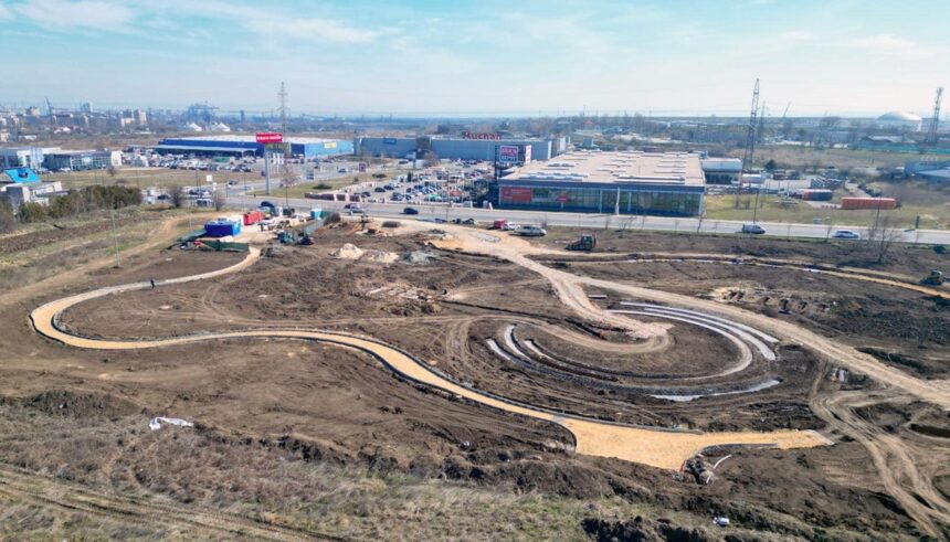 o firma din bucuresti va realiza documentatia tehnico economica si studiul hidrogeologic pentru obiectivul intitulat perdea verde din constanta 6891b469f0fc8