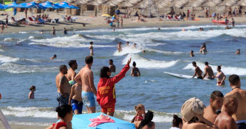 o noua bacterie in apa marii negre este extrem de periculoasa pentru copii iar infectia se poate lua si din fructele de mare 68a1f8cd40f9b