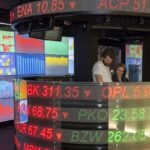 polonia vrea sa creasca puternic taxele pe profitul bancilor actiunile se prabusesc 68a86f0474f34