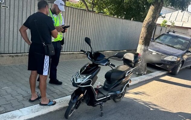 Programul ROADPOL. Recomandări pentru pietoni, bicicliști și utilizatori de trotinete electrice. 1 programul roadpol recomandari pentru pietoni biciclisti si utilizatori de trotinete electrice 68a45a8bc4034