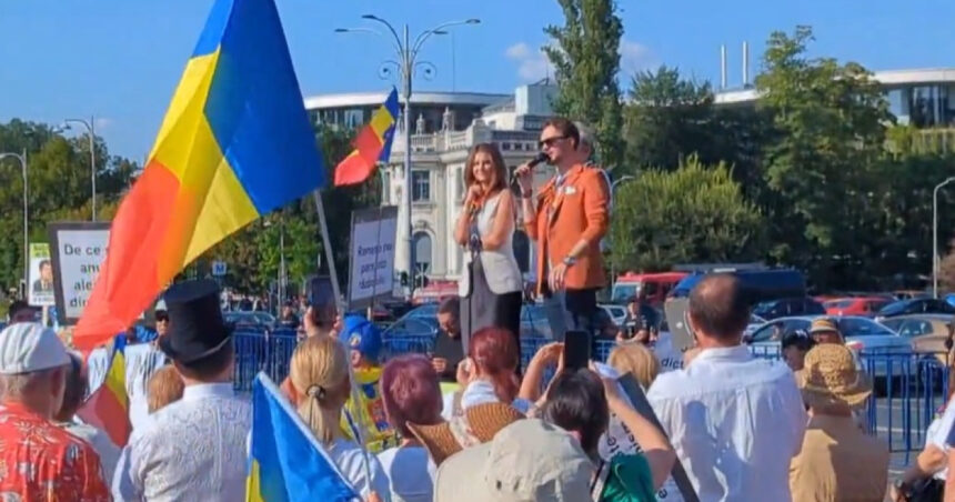 Protest în Piaţa Victoriei: Jandarmii au aplicat două amenzi, un bărbat a fost prins cu un cuțit 1 protest in piata victoriei jandarmii au dat doua amenzi un barbat a fost prins cu un cutit 688d1c90bfdef