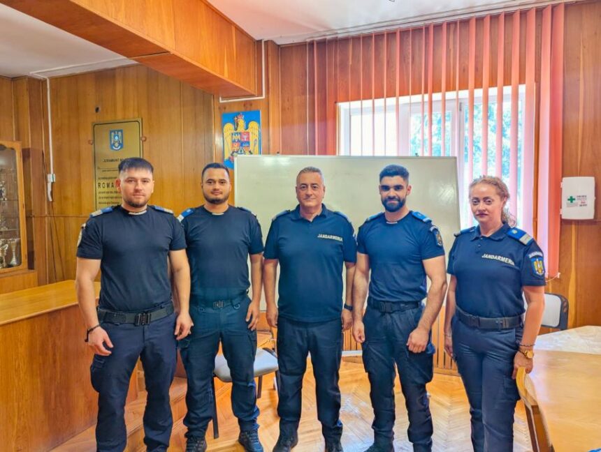 recunoastere oficiala a profesionalismului 13 jandarmi constanteni au fost avansati in grad 688cb4c62df24