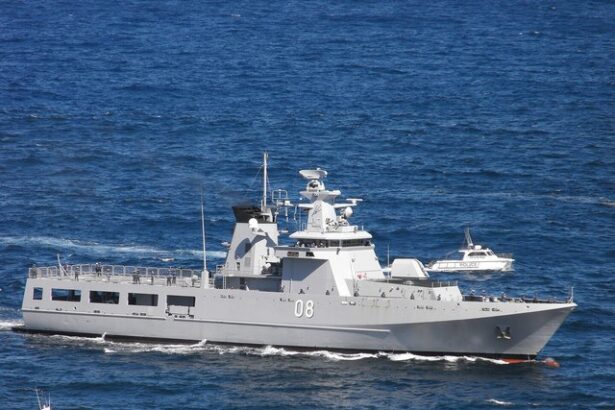 rheinmetall care tocmai a semnat pentru o investitie majora in romania interesat sa preia un constructor de nave militare 68b049de1c060