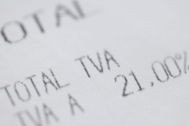 romanii au primit facturi cu tva majorat la 21 din iulie in loc de august pentru mai multe servicii cum se explica situatia 68a8639210687