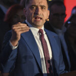 simion dupa ce grindeanu a refuzat o alianta cu aur raspuns jignitor vrea sa se sinucida politic proteste la sediile psd 68acbd21e802c