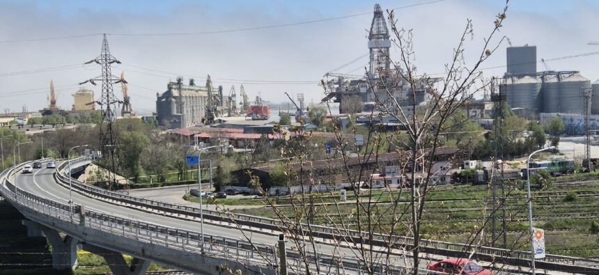 Spaniolii de la Fortaletza Management SRL, fostul acționar DECIROM SA, înființează o nouă companie de transport de pasageri în Portul Constanța. 1 spaniolii de la fortaletza management srl fostul actionar decirom sa infiinteaza o noua companie de transport pasageri in portul constanta 6894a84fb80c7