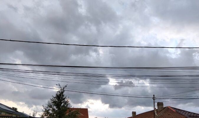 sunt asteptate ploi vijelii si descarcari electrice in dobrogea 68a8b17a910a7
