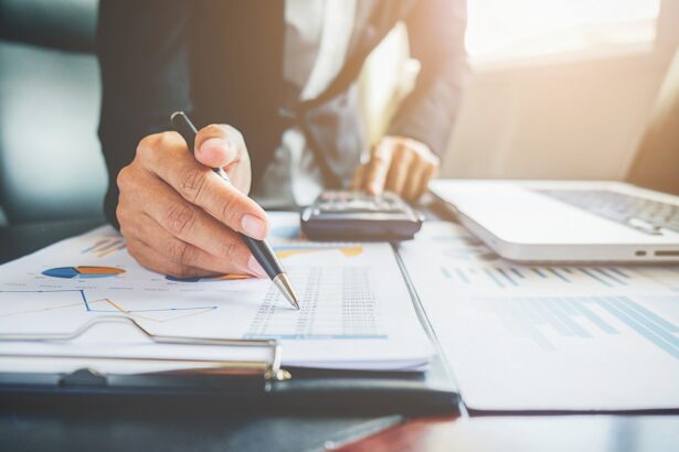 taieri de posturi taxe mai mari salarii plafonate si permisul recuperat doar dupa plata datoriilor noul pachet de masuri fiscal bugetare 689666aa8f0e4