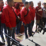 trei distrugatoare americane se deplaseaza in largul coastelor venezuelei maduro mobilizeaza o militie de 45 milioane de persoane 68ab334eb325b