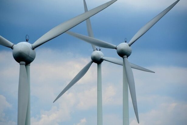 trump a oprit un proiect de 65 turbine eoliene desi 45 sunt deja construite al treilea proiect eolian major oprit de trump 68ac23ecc9560