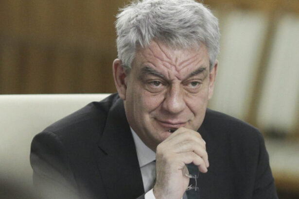 tudose propune salarii mai mari la stat fa le 2 milioane e ca sa iei impozit grindeanu conditiona coalitia de taierea privilegiilor 68b179f58f63b