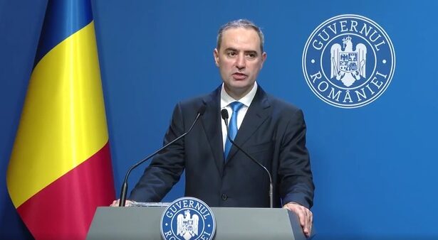 ultima ora capital social impus pentru srl de minim 8 000 de lei firmele au timp doi ani sa ajunga la acest nivel srl infiintate dupa 1 ianaurie 2026 vor aplica din start noua regula 689c6e2d4fc77