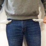 ultima ora impozitele pe locuinte cresc anul urmator cu 80 ai platit 200 de lei impozit anul acesta pentru un apartament in bucuresti la anul vei plati peste 355 de lei cresteri similare si la impo 68b0707fd6318