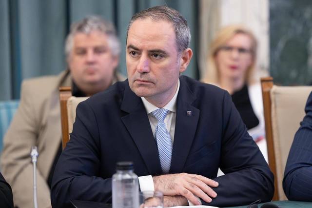 ultima ora nazare dispare plafonul de 50 000 de lei pentru plata cu cardul la comercianti am discutat cu arb si astept sa vad daca bancile sunt de acord sa scada costurile 689c7525b8617