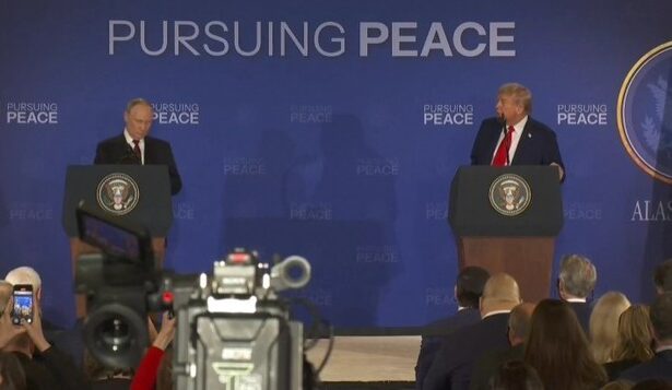 ultima ora video trump si putin anunta un acord privind ucraina care va fi prezentat nato si lui zelenski nu exista insa un armistitiu iar un punct important inca este discutat 689fc7d925e1a