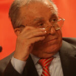ultimul mesaj al lui ion iliescu pentru romani aveti o miza in pastrarea democratiei va doresc sa nu va urati pentru votul vostru 68921d7f8c2cd